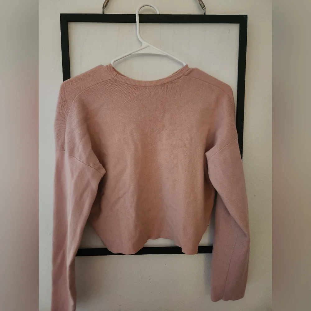 Sweater - Picture 2 of 3